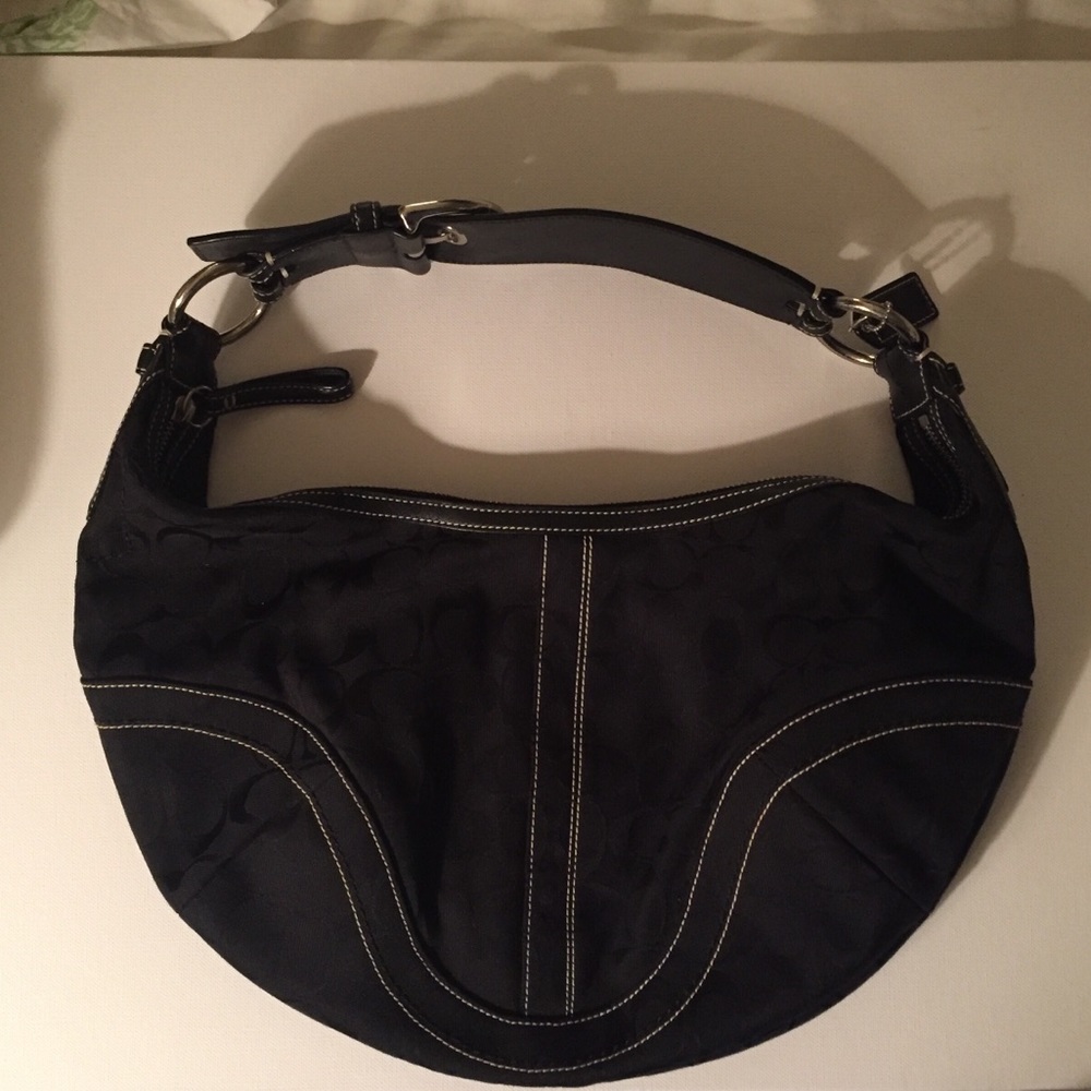 Coach Over-the-Shoulder Black Purse